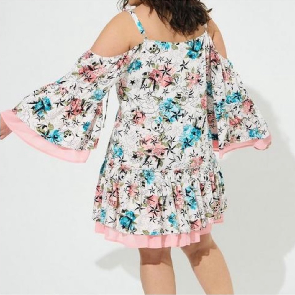TORRID x BETSEY JOHNSON COLD SHOULDER SKULL & FLORAL PUNK ROCKER DRESS - Picture 3 of 6